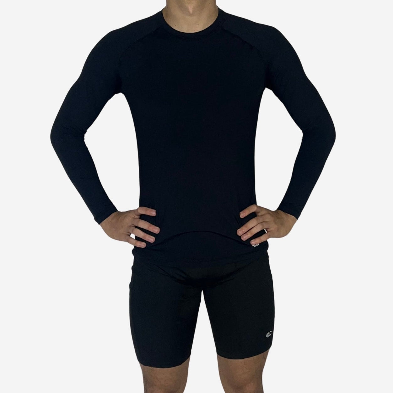 MANGA LARGA ACTIVE NEGRO HOMBRE | CINCO AM