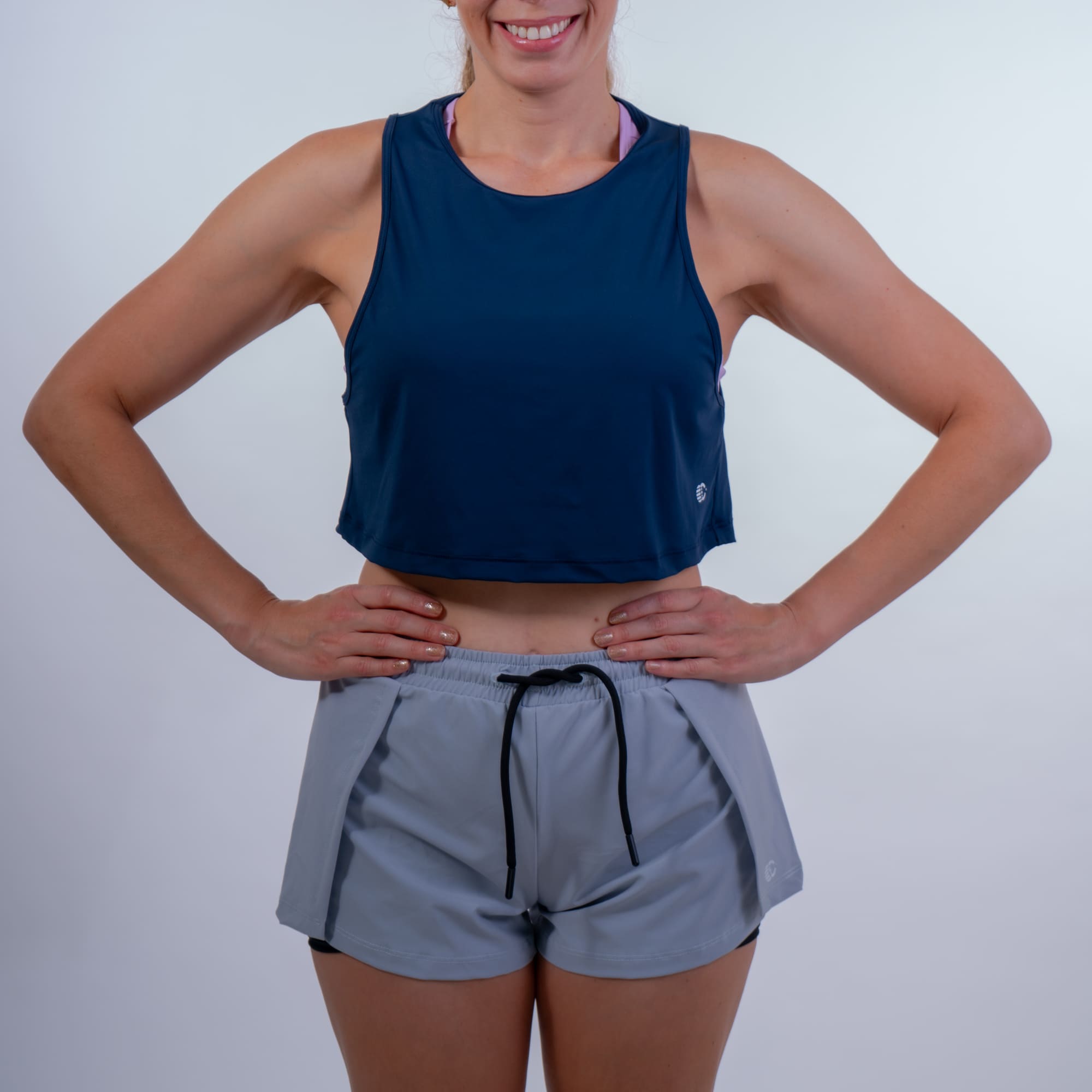 SHORT DE RUNNING SUNSET VIBES - SILVER | CINCO AM