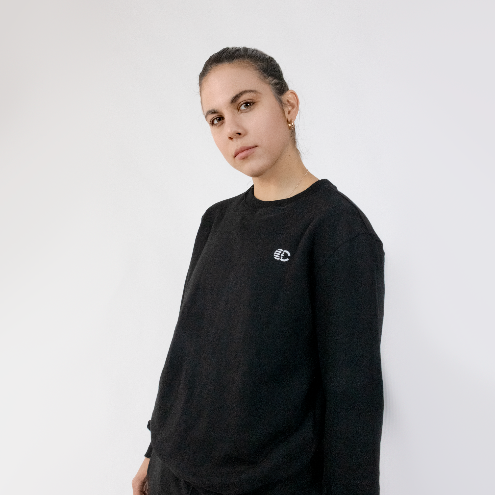 ACTIVE.01 POLERA UNISEX NEGRO | CINCO AM