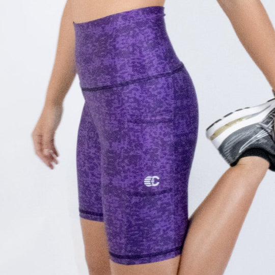 PANTALONETA DEPORTIVA MOVE MORADO MUJER | CINCO AM