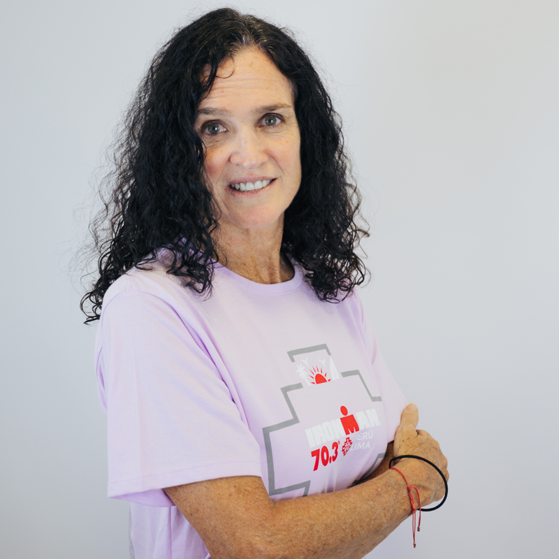 CAMISETA DE ALGODÓN RUTAS DEL ALMA – MANCORA MUJER COLOR LILA | IRONMAN