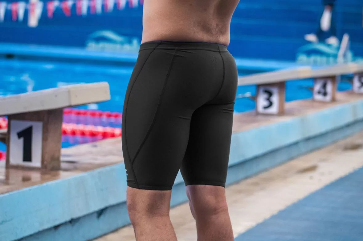 ROPA DE BAÑO PARA HOMBRE DE NATACION COLOR NEGRO | CINCO AM