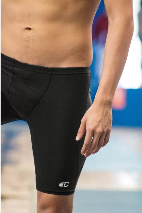 ROPA DE BAÑO PARA HOMBRE DE NATACION COLOR NEGRO | CINCO AM