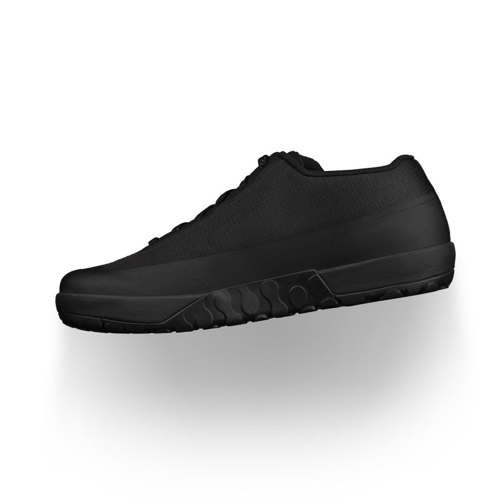 ZAPATILLA GRAVITA VERSOR COLOR NEGRO-NEGRO | FIZIK