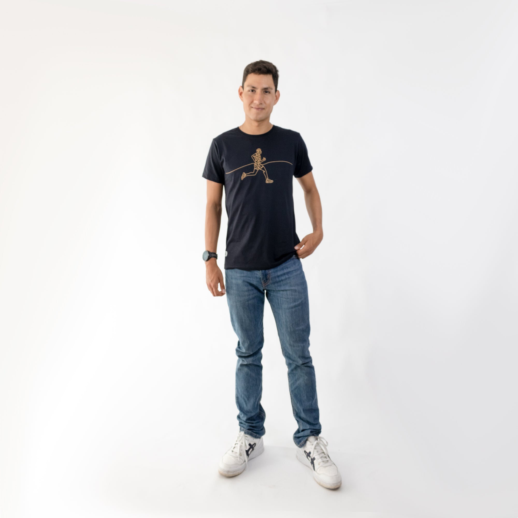 CAMISETA LIFESTYLE MAN STEEL RUNNER  | CINCO AM