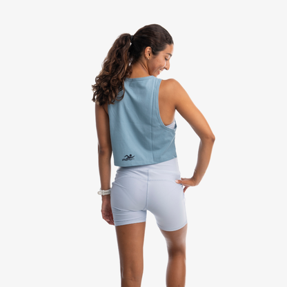 Tank mujer de algodón color celeste o azul grisáceo, vista posterior, diseño sin mangas casual