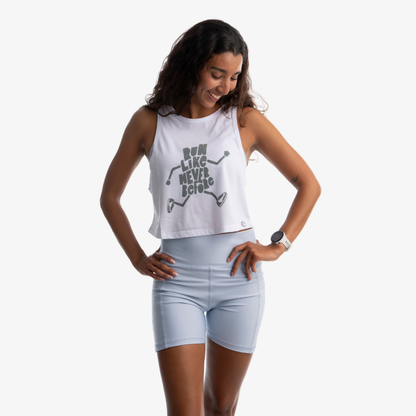 Tank mujer de algodón color blanco, fit relajado ideal para looks casuales.