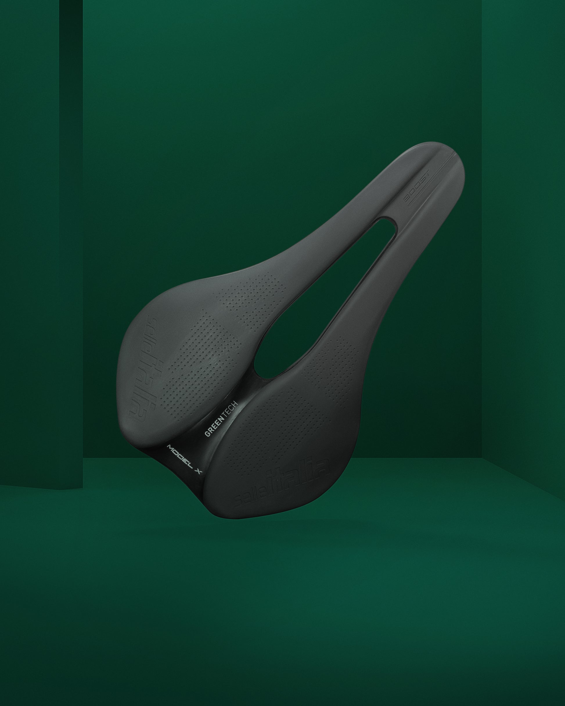 SADDLE MODEL X BLACK SF | SELLE ITALIA - CINCO AM