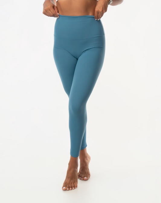 LEGGINS ATHLETIC CELESTE ACERO | FEEL YOUR POWER